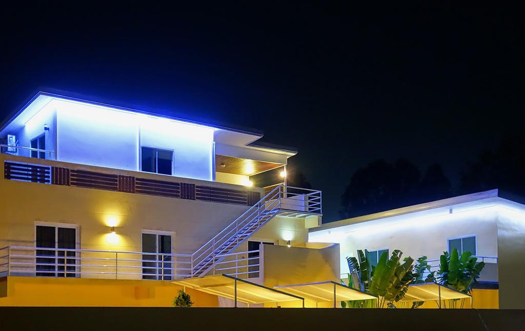 Gp Rooms Pool Guesthouse Pattaya Quarto foto